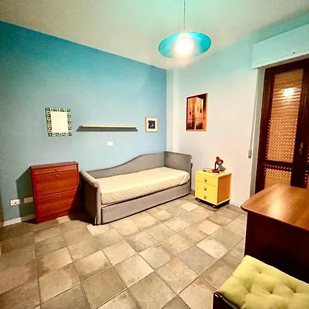 Piazza Sulis Apartment *
